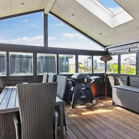 Nyaraló Nehat - 300m From The Sea By Interhome Løkken